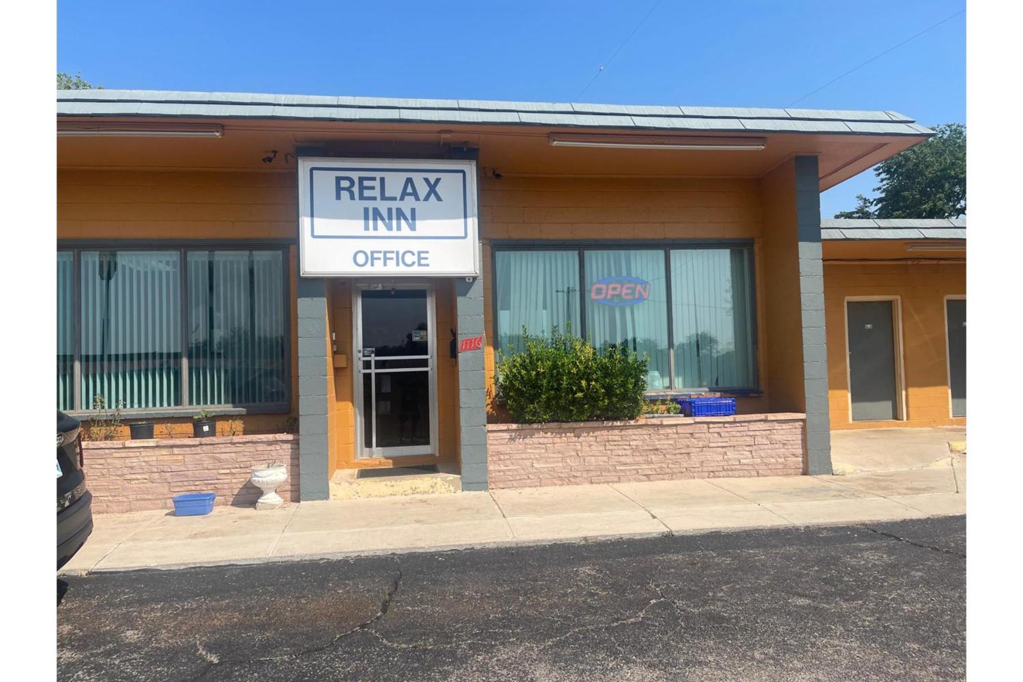 Relax Inn By Oyo קלינטון מראה חיצוני תמונה